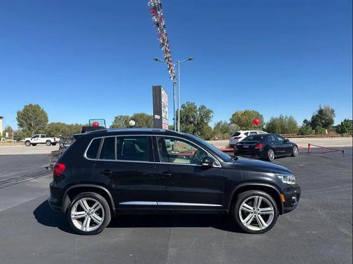 2016 Volkswagen Tiguan R-Line