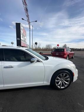 2018 Chrysler 300 Limited