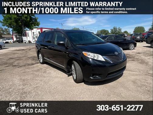 Midnight Black Metallic 2017 Toyota Sienna XLE