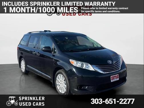 Midnight Black Metallic 2017 Toyota Sienna XLE
