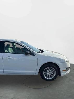 2012 Ford Fusion S