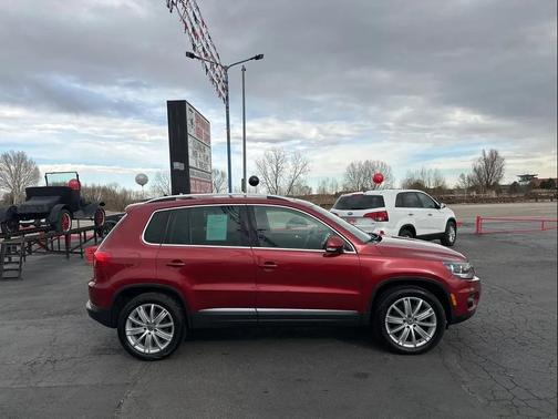 2014 Volkswagen Tiguan 4MOTION Auto SEL