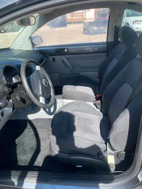 2003 Volkswagen New Beetle GL