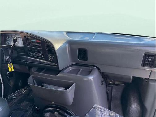 1996 Ford Club Wagon XLT