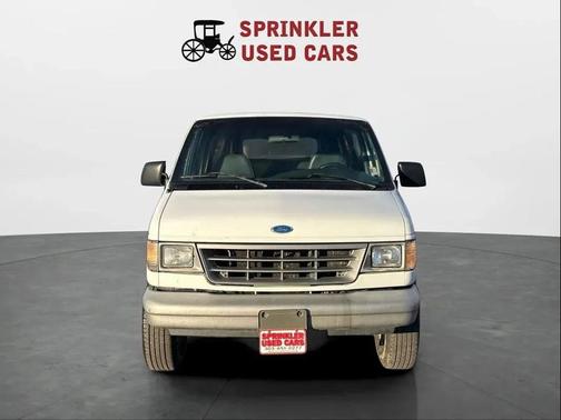 1996 Ford Club Wagon XLT