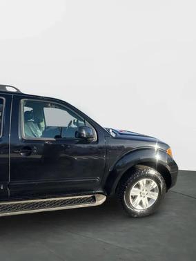 2006 Nissan Pathfinder LE