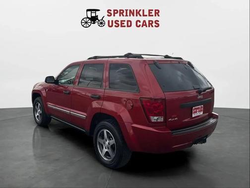 2005 Jeep Grand Cherokee Laredo