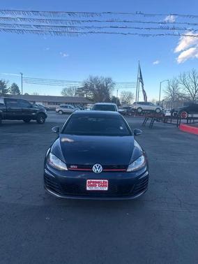 2016 Volkswagen Golf GTI 2.0T Autobahn w/Performance Package 4-Door