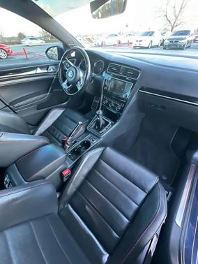 2016 Volkswagen Golf GTI 2.0T Autobahn w/Performance Package 4-Door