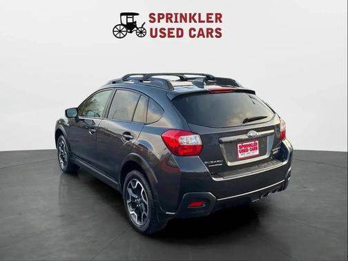 Crystal Black Silica 2017 Subaru Crosstrek 2.0i Limited