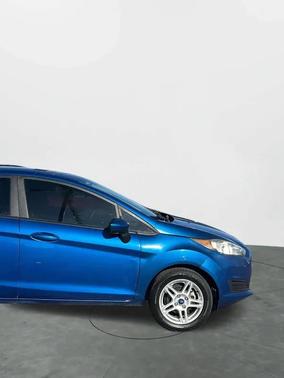 Lightning Blue Metallic 2018 Ford Fiesta SE