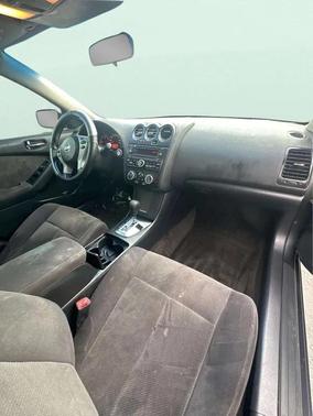 Gray 2009 Nissan Altima 2.5 S