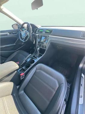 2018 Volkswagen Passat 2.0T S