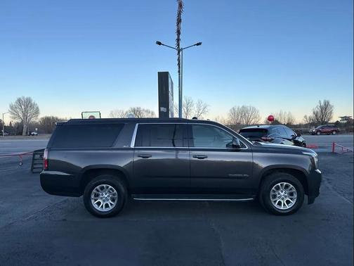 2016 GMC Yukon XL SLT
