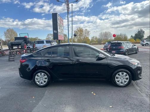 2022 Kia Rio LX