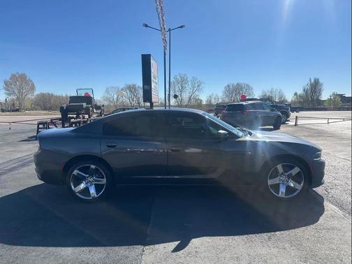 2020 Dodge Charger SXT