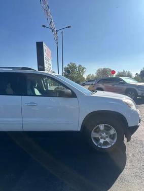 2011 GMC Acadia SLE