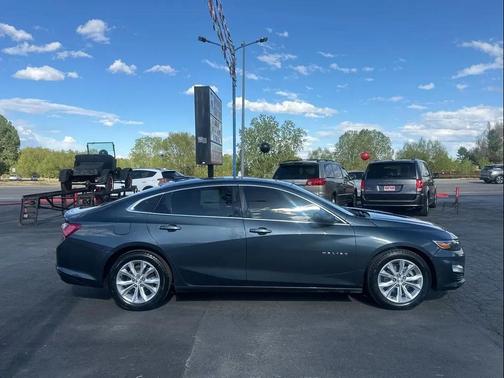 Shadow Gray Metallic 2020 Chevrolet Malibu FWD LT
