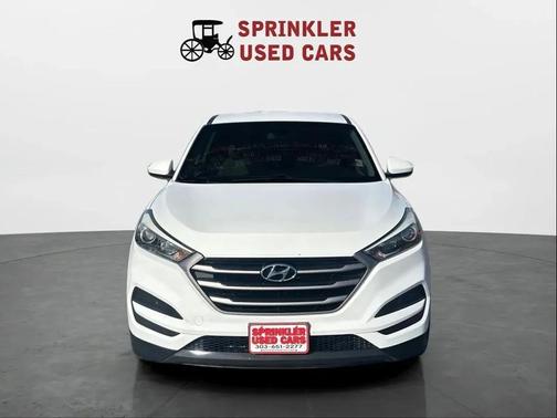 2016 Hyundai TUCSON SE