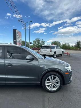 Daytona Gray Pearl Effect 2018 Audi Q3 2.0T Premium