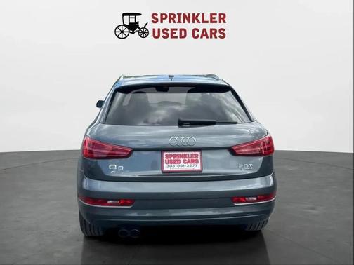 Daytona Gray Pearl Effect 2018 Audi Q3 2.0T Premium