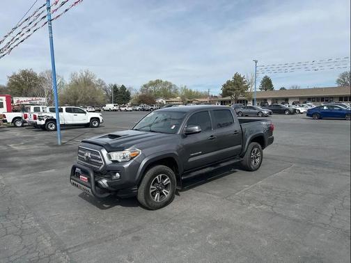 2016 Toyota Tacoma TRD Sport