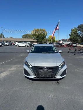 2023 Nissan Altima S FWD