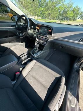 2020 Hyundai ELANTRA Value Edition