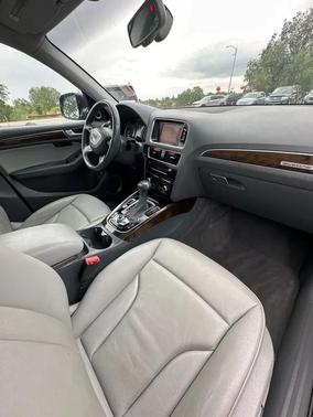 Black 2013 Audi Q5 2.0T Premium Plus