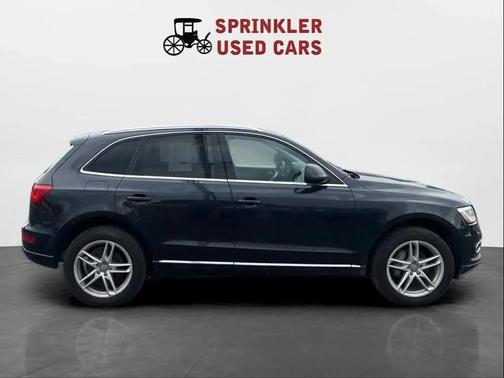 Black 2013 Audi Q5 2.0T Premium Plus