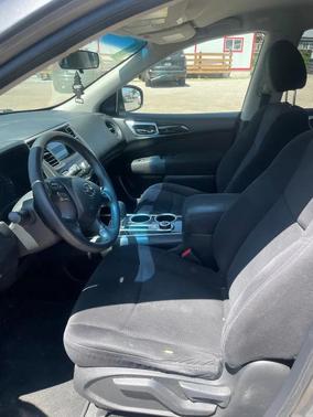 2015 Nissan Pathfinder S