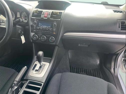 2014 Subaru Impreza 2.0i Premium