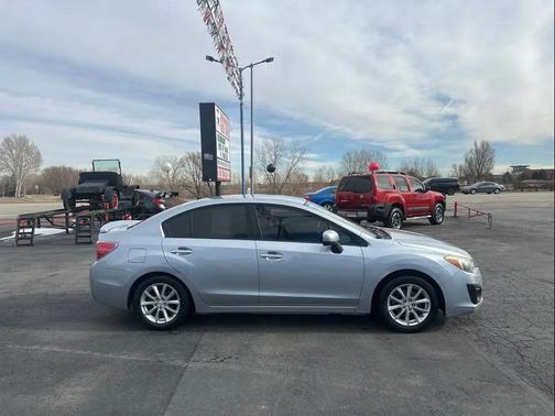2014 Subaru Impreza 2.0i Premium