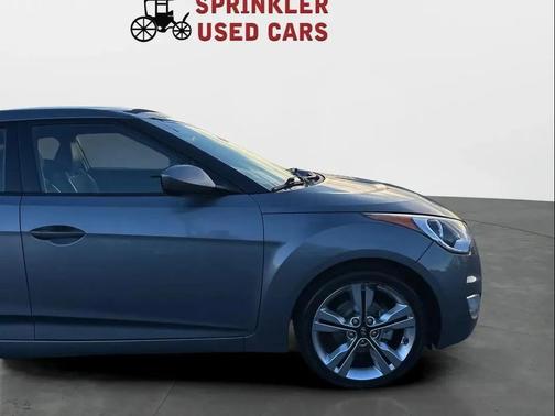 2016 Hyundai Veloster Base
