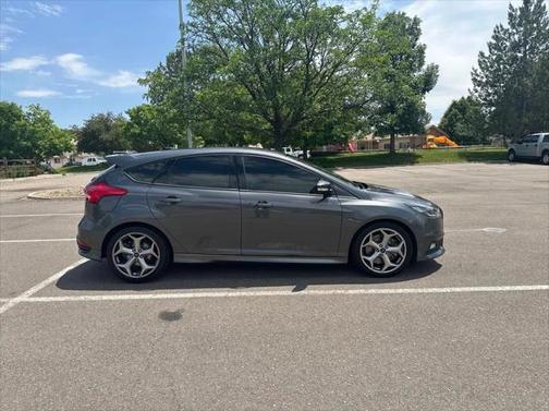 2018 Ford Focus ST