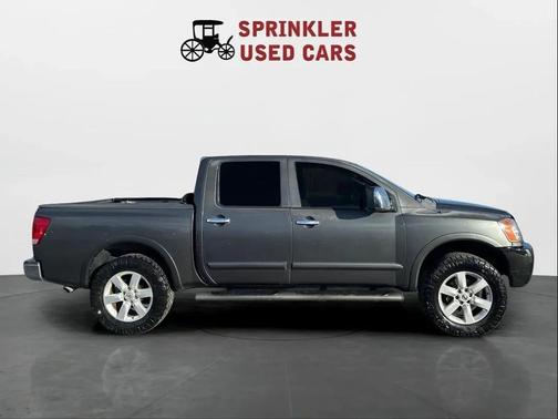 2009 Nissan Titan LE Crew Cab