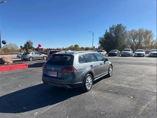 2018 Volkswagen Golf Alltrack TSI SEL