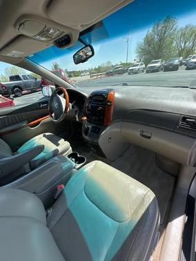 Desert Sand Mica 2007 Toyota Sienna XLE