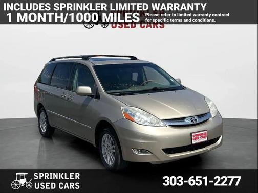 Desert Sand Mica 2007 Toyota Sienna XLE