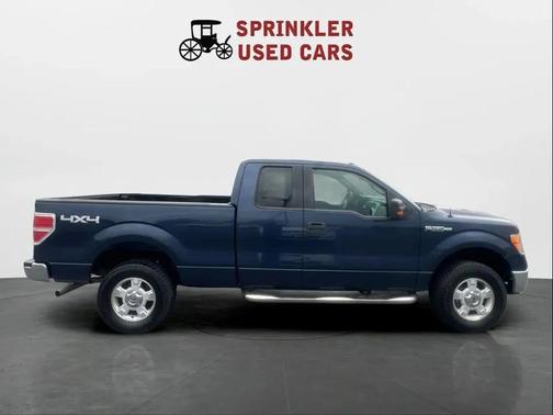 Blue 2013 Ford F-150 XLT