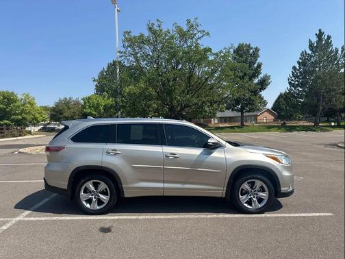 2016 Toyota Highlander Limited