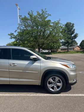 2016 Toyota Highlander Limited