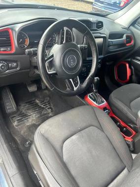 2021 Jeep Renegade Trailhawk