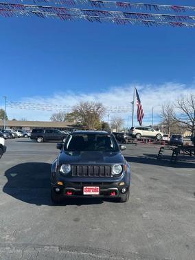 2021 Jeep Renegade Trailhawk