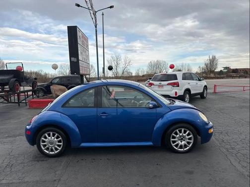 2004 Volkswagen New Beetle GLS 2.0L