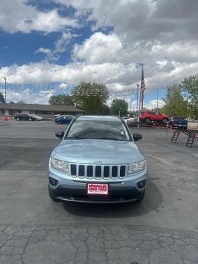 Winter Chill Pearlcoat 2013 Jeep Compass Latitude