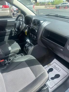 Winter Chill Pearlcoat 2013 Jeep Compass Latitude