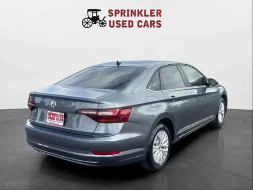 Platinum Gray Metallic 2019 Volkswagen Jetta 1.4T S