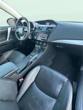 2013 Mazda Mazda3 s Grand Touring