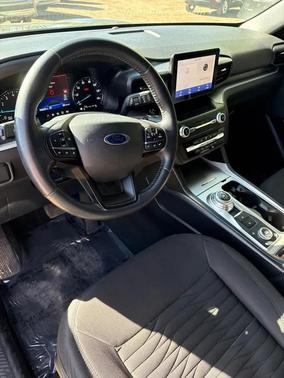 Agate Black Metallic 2020 Ford Explorer XLT